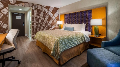 Best Western Premier Toronto Airport Carlingview Hotel image 14