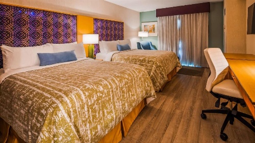 Best Western Premier Toronto Airport Carlingview Hotel image 19